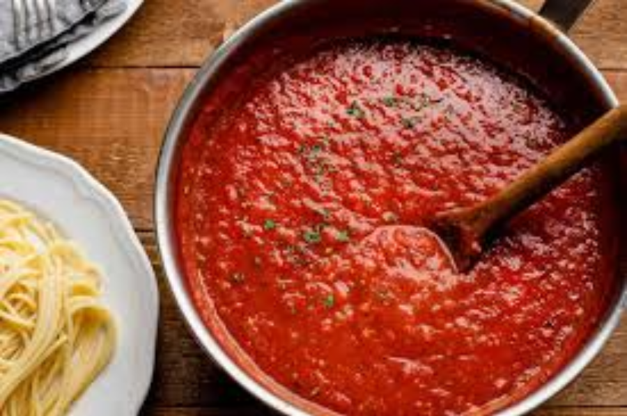 Classic Tomato Sauce Recipe for Pasta